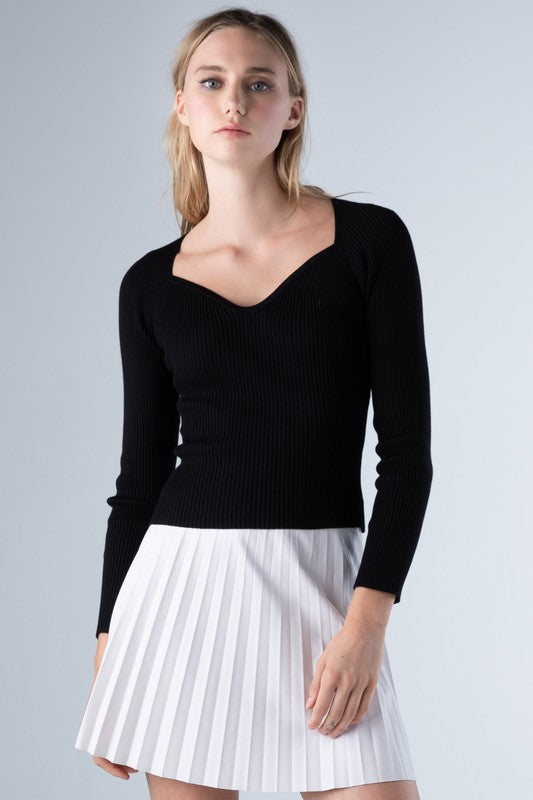 Sweetheart Necklime Knit Top Black