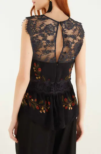 Berry Garden Black Sleeveless Lace