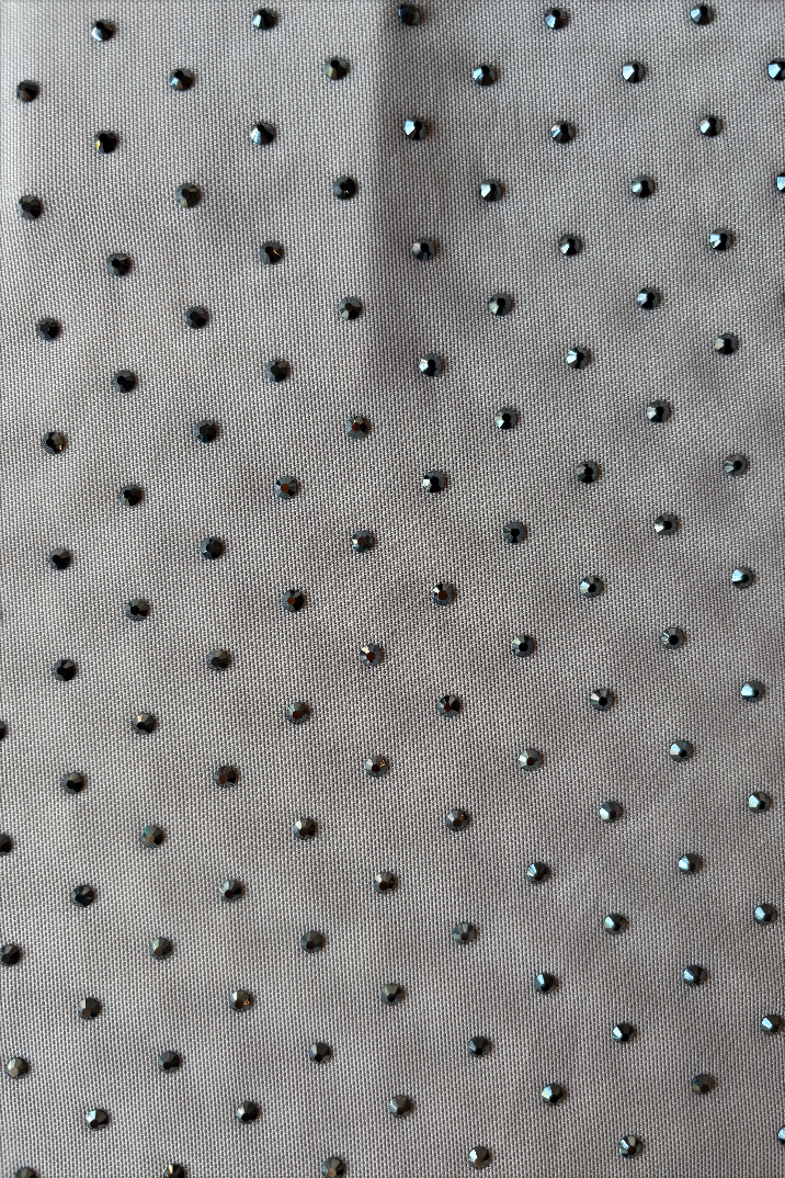 Hot Fix On Mesh Double Shirt - Light Beige