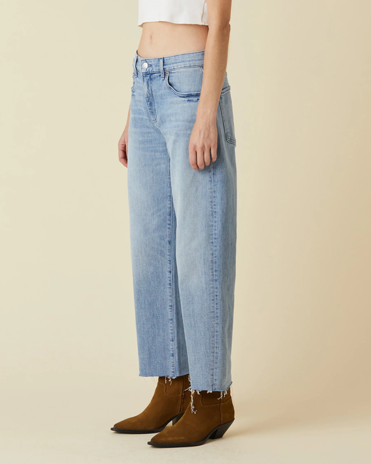 Weekend Jean-Mid Rise Sun Down
